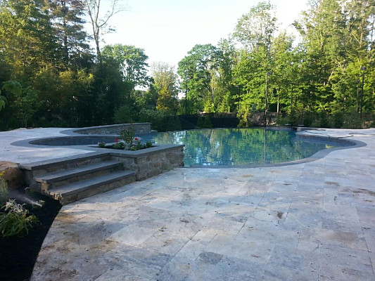 Raysco - Pool Deck