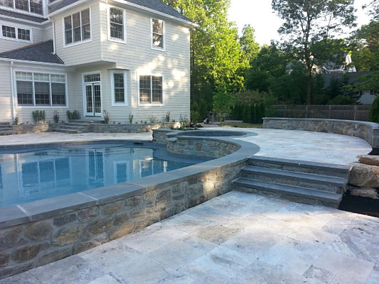 Raysco - Pool Deck